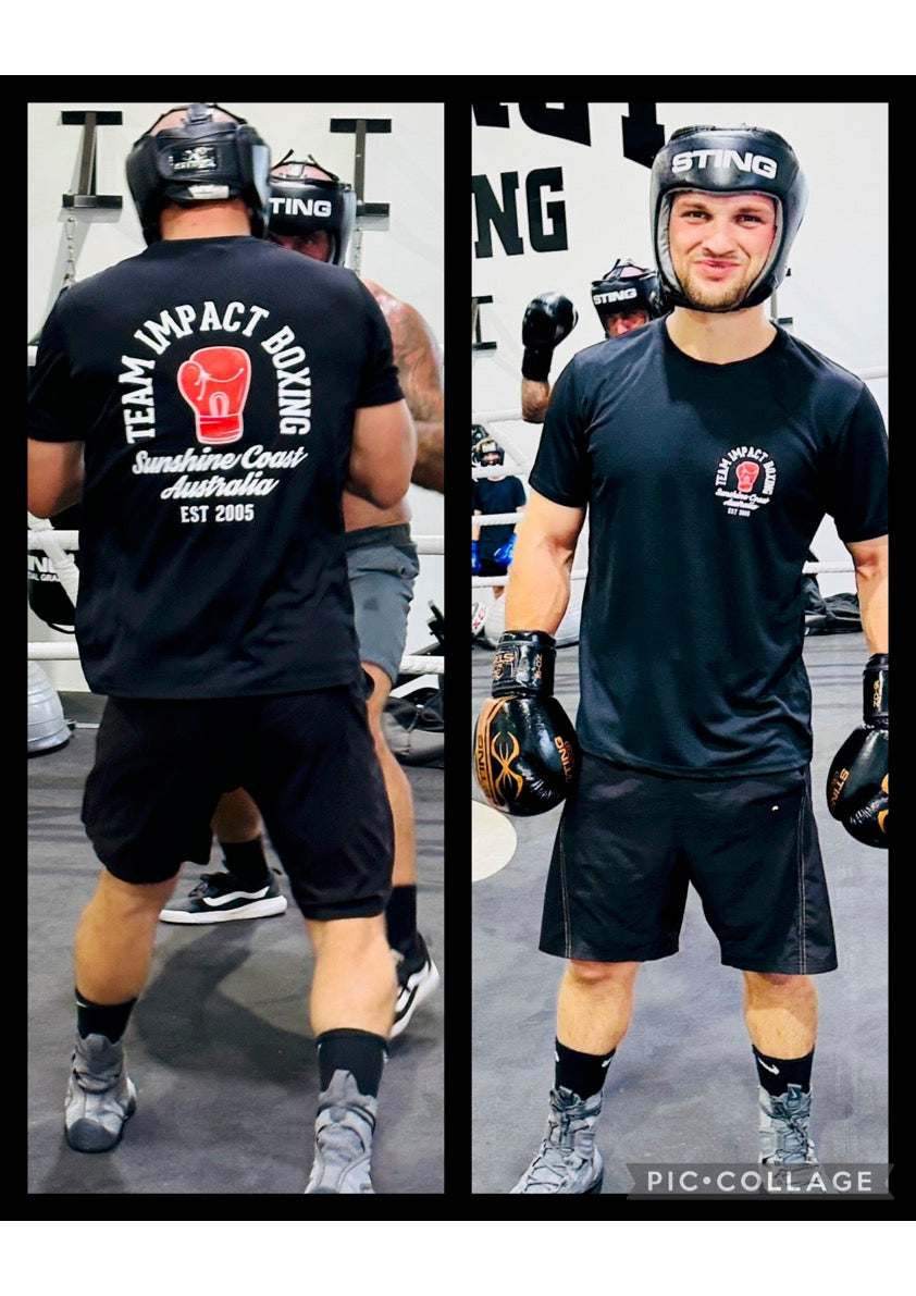ADULT GLOVE TRAINING T-SHIRT